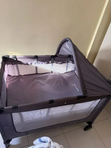 Berço Portátil Cosco + Colchão + 2 lençóis luvas + 01 capa impermeável