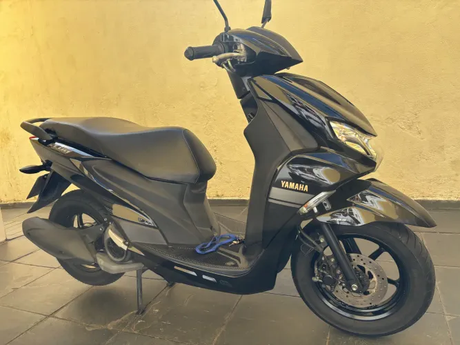 Yamaha Fluo 125 23/24