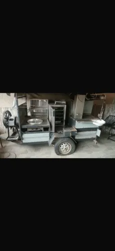 Carrinho de pastel e caldo de cana