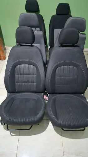 Bancos semi novos