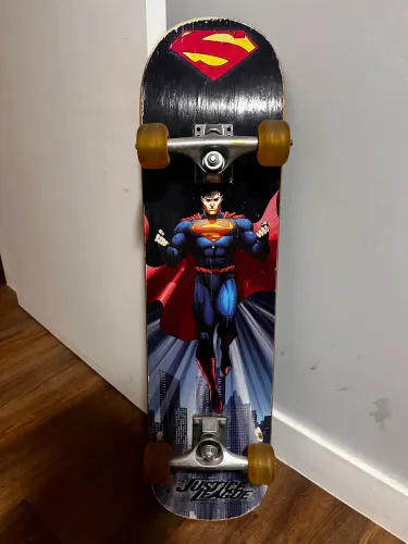 Skate superman