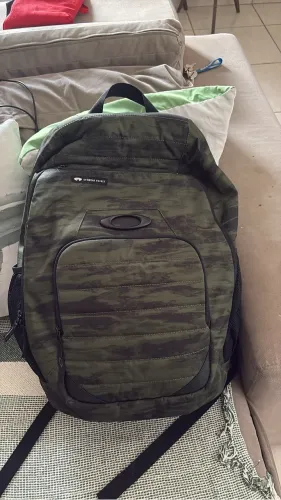 Mochila Oakley