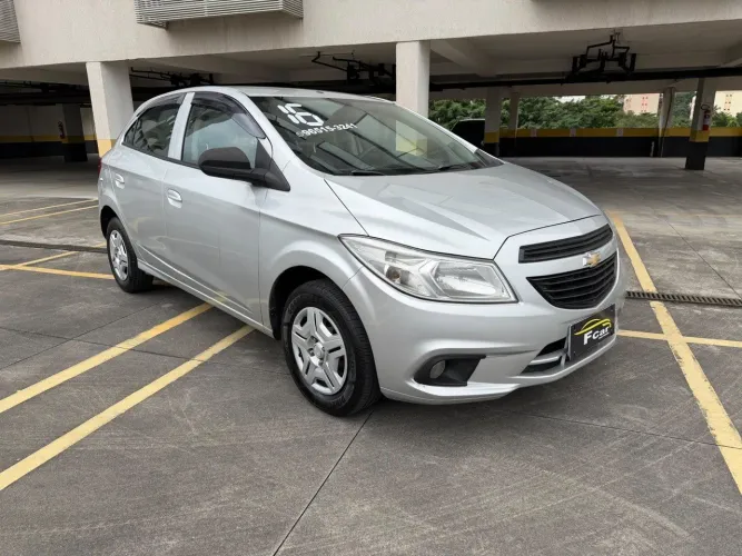 Chevrolet Onix Hatch LT 1.0 8V Flex Mec. 4P 2016
