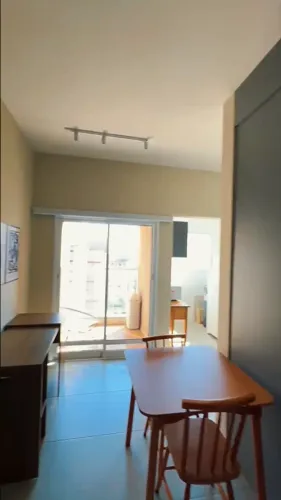 Studio no Via Appia com planejados | É aqui na Imobiliária Rosa e Rangel