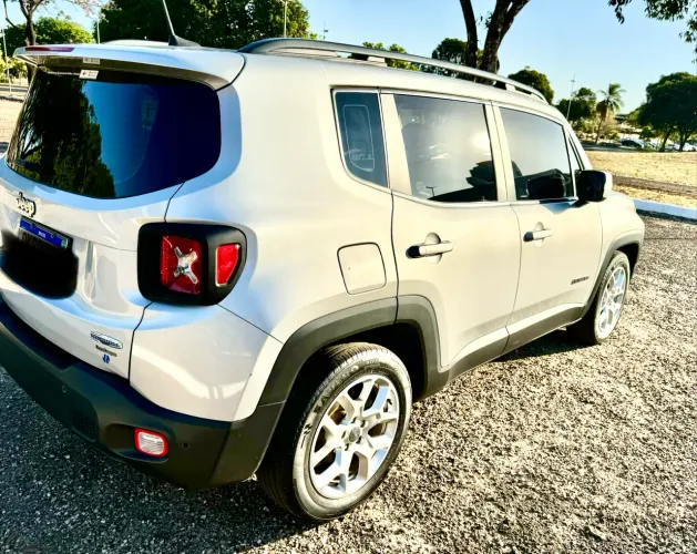 Jeep Renegade Longitude 1.8 4X2 Flex 16V Aut. 2016