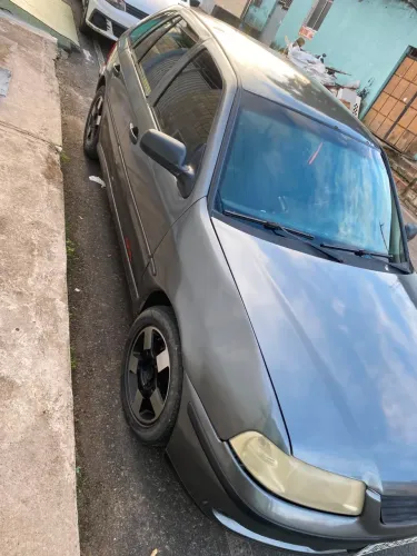 Volkswagen Gol Geração III Plus 1.0 MI 16V Gasolina Mec. 4P 2004