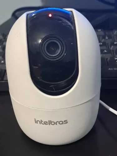 Câmera Inteligente Visão 360° IM4 C Intelbras, perfeita, retirada em copacabana.