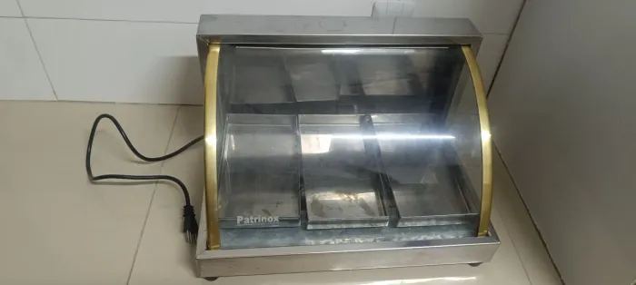 Estufa para salgados ....127V