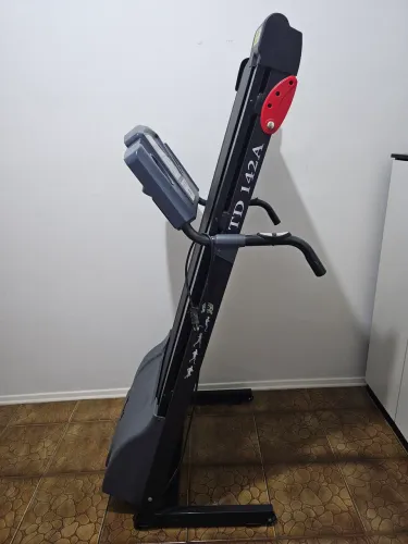 Esteira TD 142A Dream fitness<br>Marca - Dream fitness.