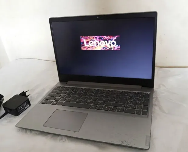 Notebook ideaPad Ultra Slim faço entrega aceito cartão