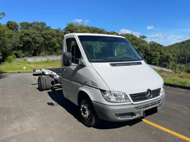 Mercedes-Benz Sprinter 413-d Chassi Curto/longo Diesel 2006