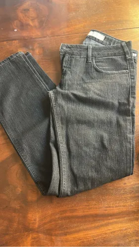 Calças jeans femininas semi novas