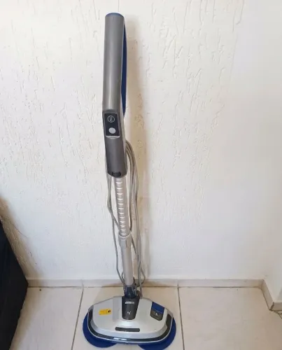 Vende-se MOP Elétrica Giratório WAP Limpador de Pisos 
