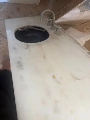Bancada Mármore Branco Banheiro com cuba