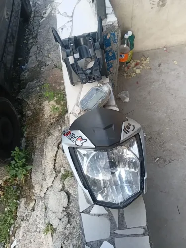 Vendo frente da 160 2022