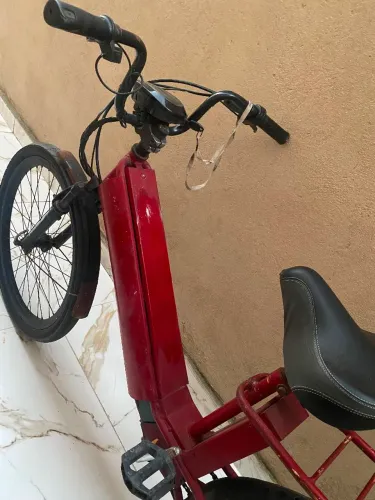 BAIKE ELÉTRICA VENDO OU TROCO POR ALGO DO MEU INTERESSE!!