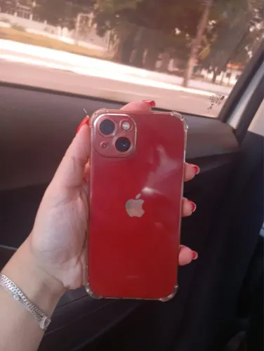 iPhone 13 Red 128 gigas