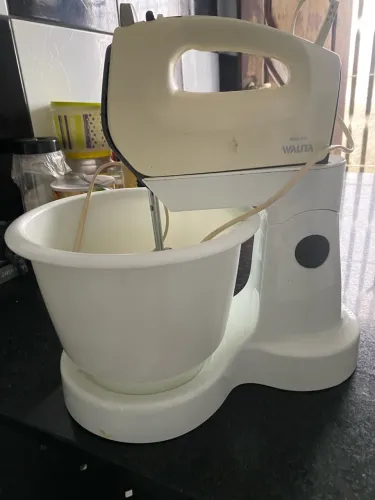 Batedeira Philips Walita