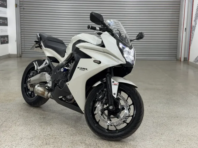 Honda CBR650F 2015, Impecável!!!