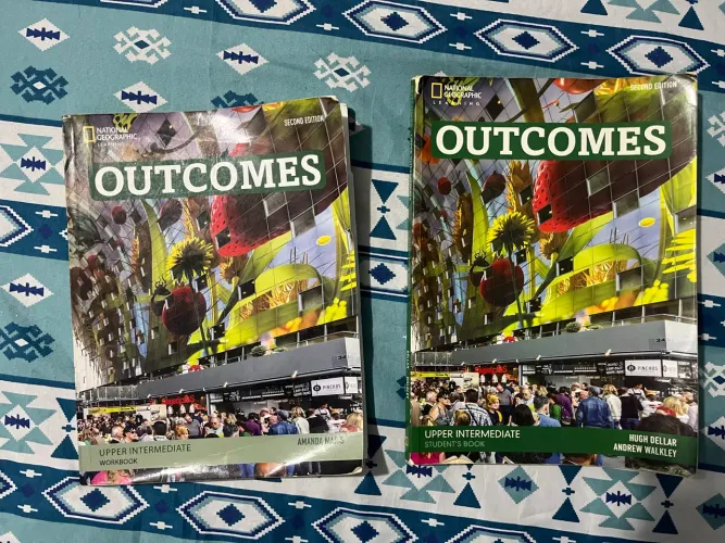 Apostilas de Inglês - OUTCOMES National Geographic UPPER Intermediate
