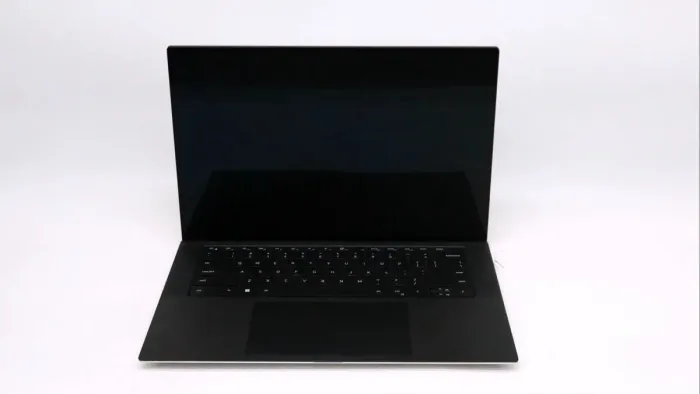 Dell XPS 15 9530/ Intel i9/ 15 polegadas