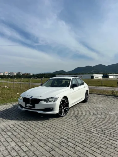 BMW 320I A 2.0 Turbo/activeflex 16V 184cv 4P 2015