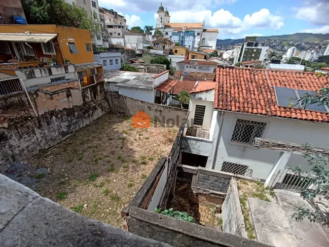 Lote à venda com 450 m² no bairro Santa Tereza em Belo Horizonte MG