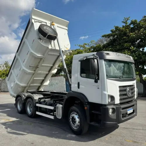 Caminhão Traçado 31.330 Báscula Piston Frontal 6x4 2020 - Impecável