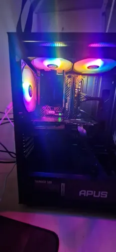 PC GAMER RYZEN 5 5600 / RX 7600 16GB RAM / TROCO POR PS5 + VOLTA