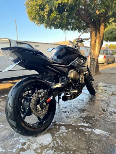 Xj6 2010