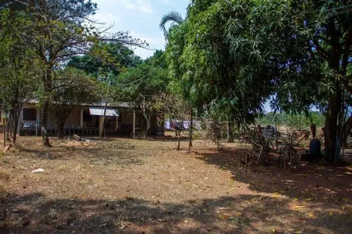 Chácara disponível para venda na Zona Rural de Uberlândia em Uberlândia-MG