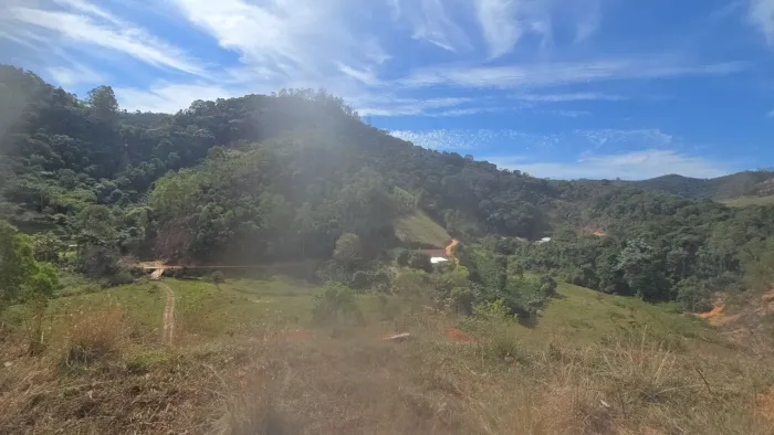 Sitios, troco, DOMINGOS MARTINS, ÁREAS ESCRITURADAS,  ACEITO VEÍCULOS TROCA MESNO D LEILAO