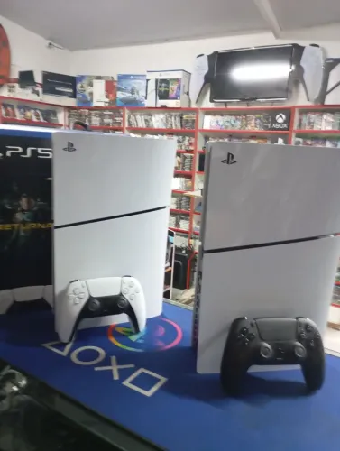PS5 SLIM 1TB. ACEITO SÉRIES S/PS4 SLIM + VOLTA. LOJA FÍSICA.