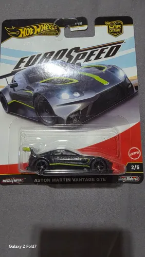 Aston Martin Vantage Hot wheels premium