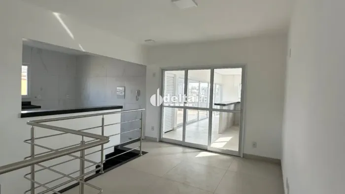 Apartamento em cobertura disponível para venda o no bairro Patrimônio em Uberlândia-MG