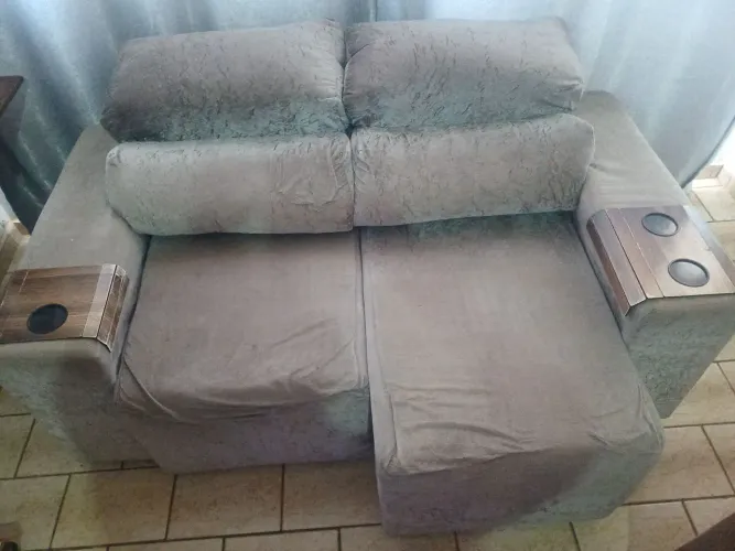 Sofá Retrátil, 2 lugares