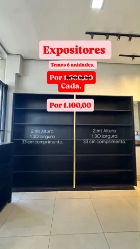 Vendo expositor de loja