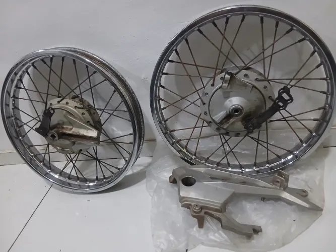 Vendo calhas da start completa original da honda