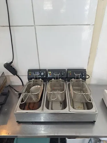 Fritadeira elétrica 3 cubas