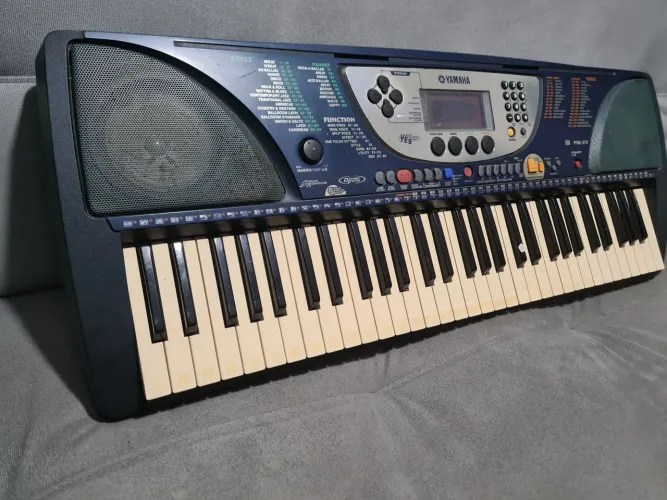 Teclado musical yamaha psr-270