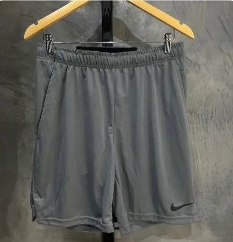 Short Nike Dry-fit tamanho M