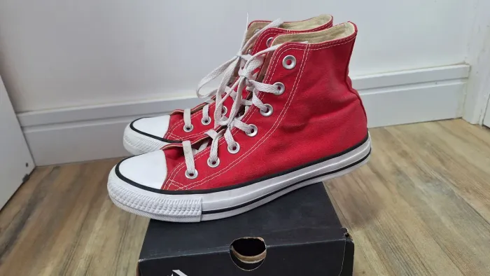 All Star Chucky Taylor Vermelho 36