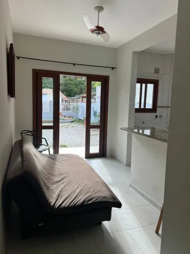 Apartamento na anual 