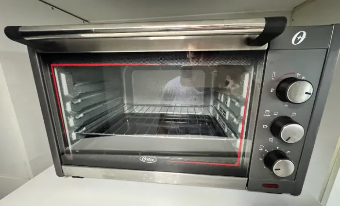 Forno Elétrico de Bancada Oster 45L Convecção e Grill (Grafite) - 220V