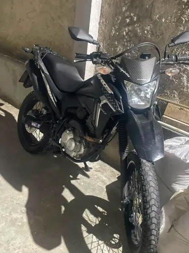 Vendo MOTO BROS 2023/2023