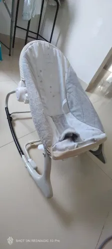 DOAÇÃO: Cadeirinha infantil