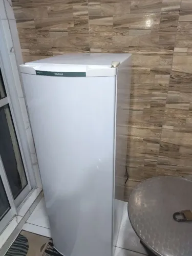 GELADEIRA CONSUL SEMENOVA GELANDO BEM