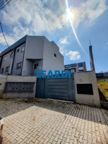 CASA EM CONDOMÍNIO - LOTEAMENTO CALDENSE - MG