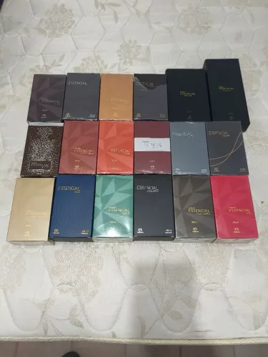 Coleção de perfumes essencial masculino