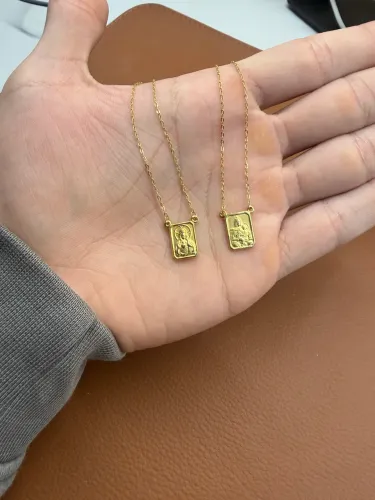 Corrente de Ouro 18K -modelo escapulário-